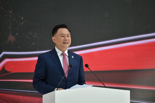 集团公司董事长、党委书记徐留平讲话
