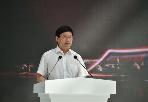 吉林省副省长朱天舒致辞